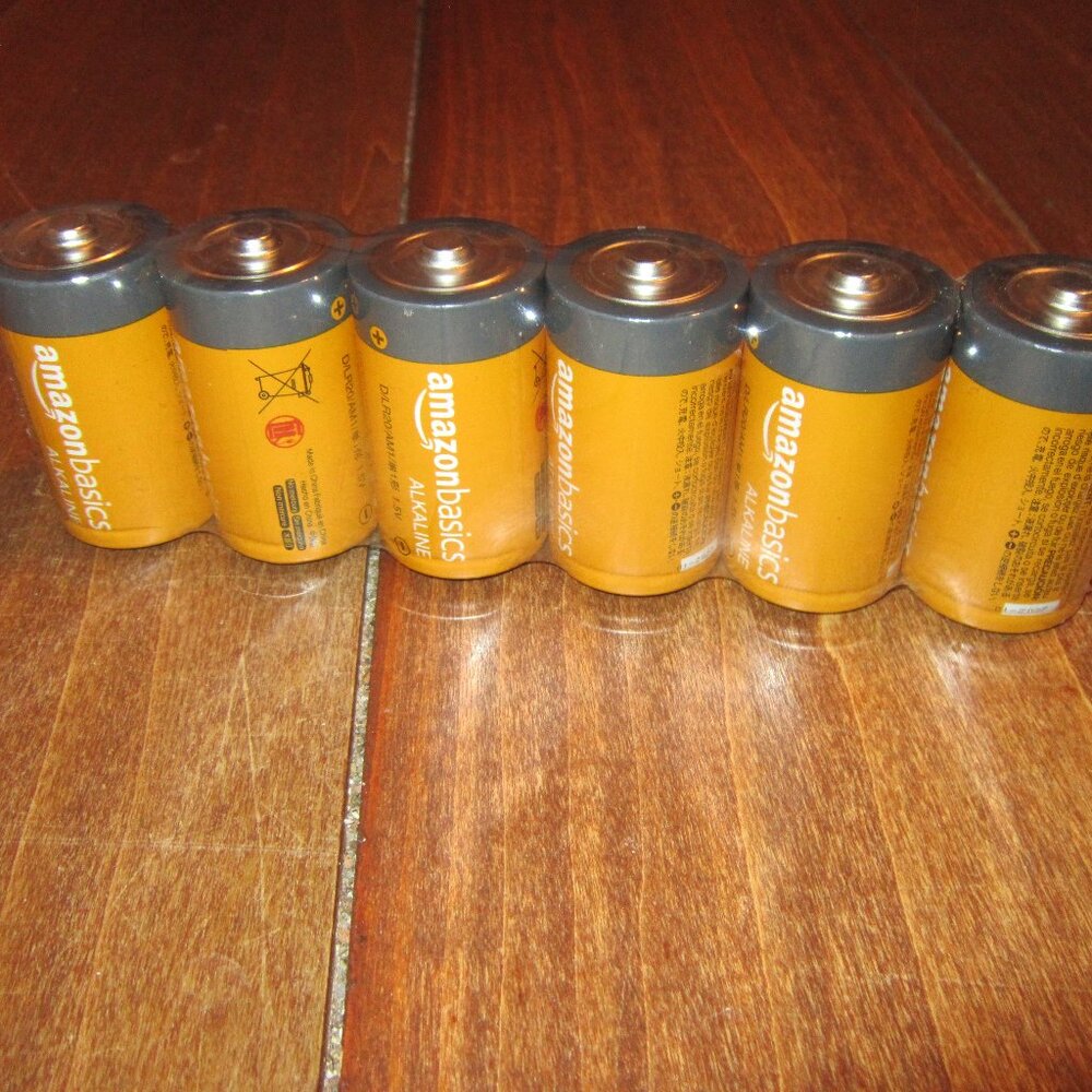 12 D Cell Amazon Basics Alkaline Batteries BULK PACK 1.5V